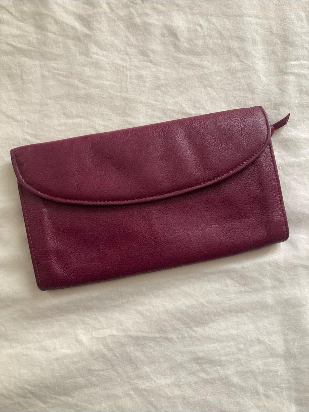 Vintage Leather Wallet / Cowhide Leather Burgundy Deep Purple Long wallet